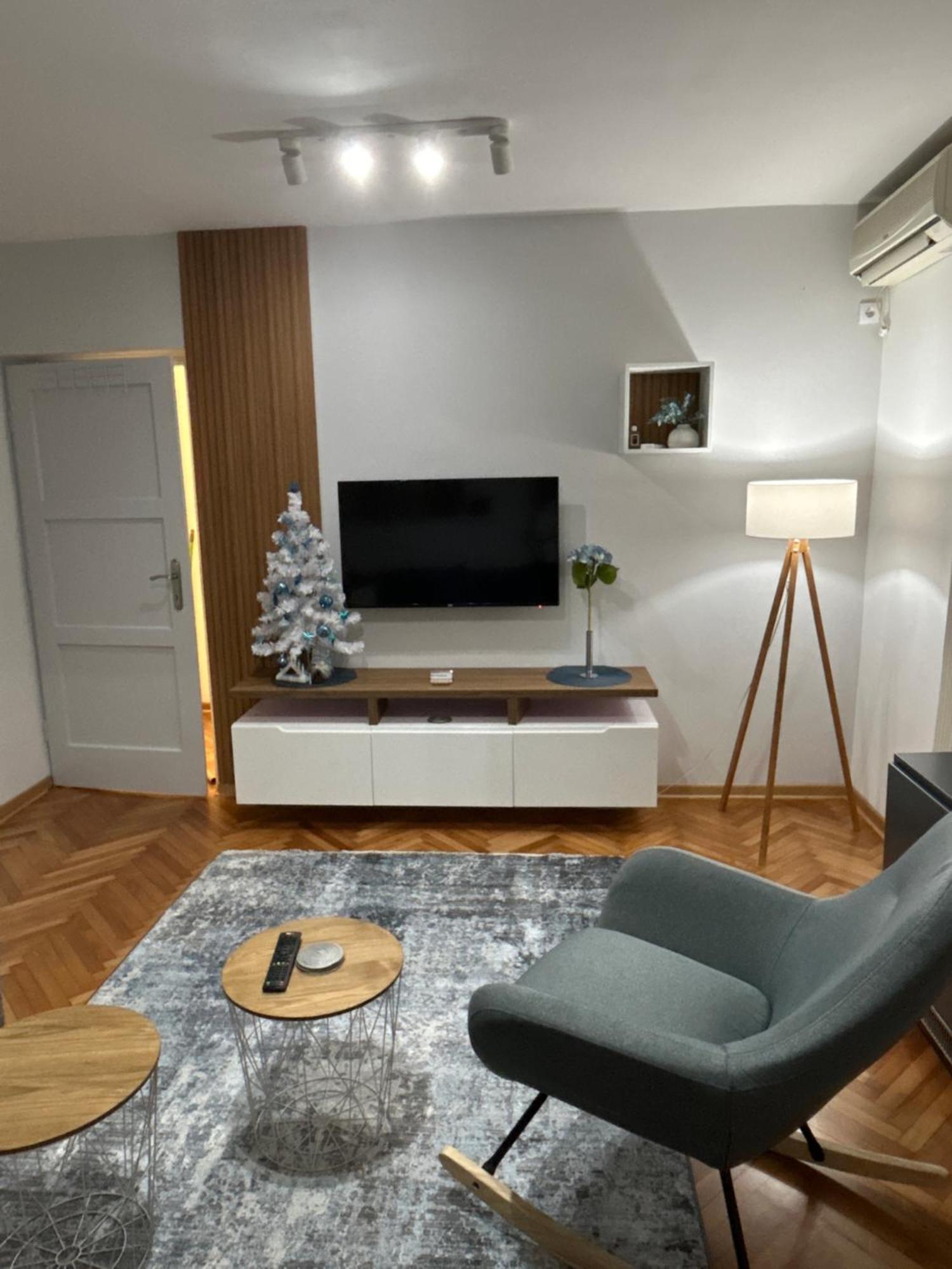 Dorotea Lux Appartement Belgrado Buitenkant foto